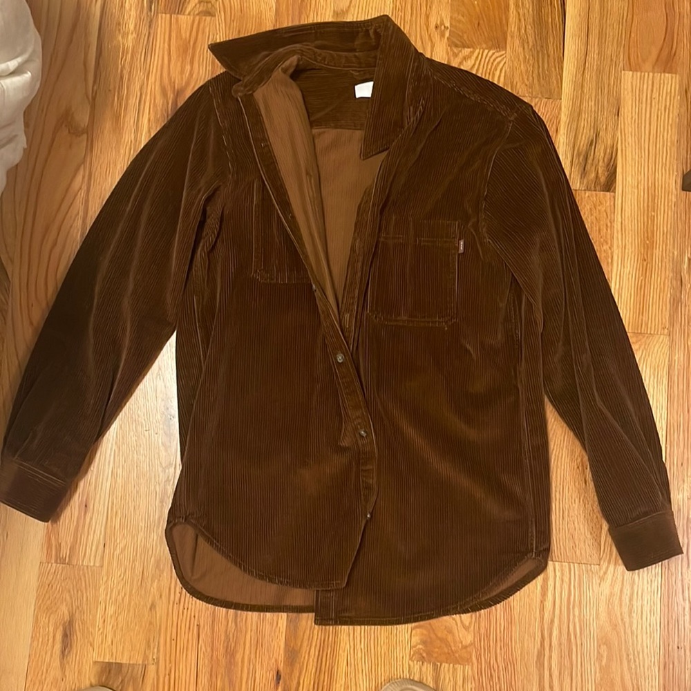 Size M ARITZIA ONLY WORN ONCE oversized brown Corduroy JACKET